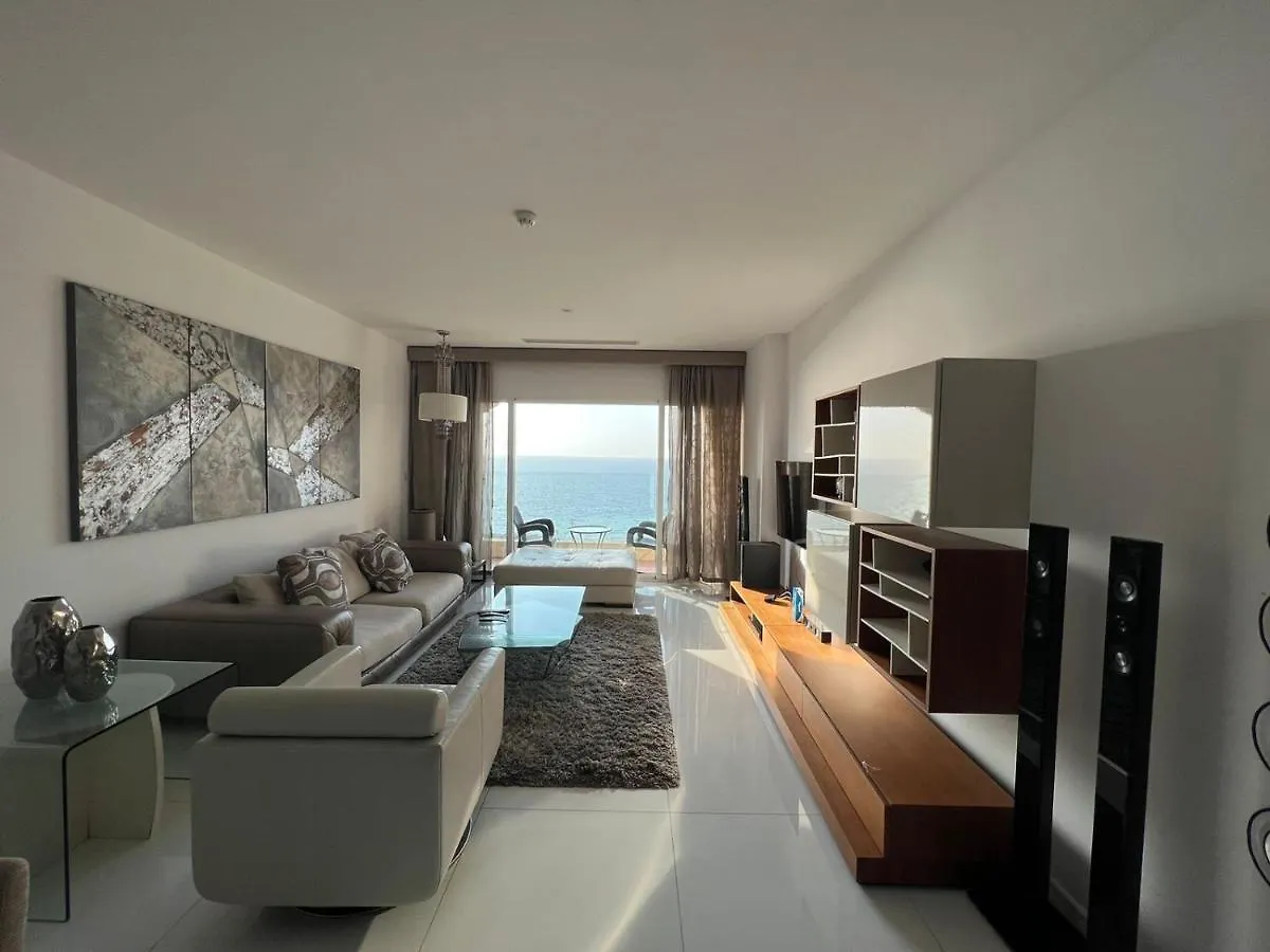 جدة شقة مطلة على البحر - فورملا 1 - Sea View Apartment - Formula 1 0*,